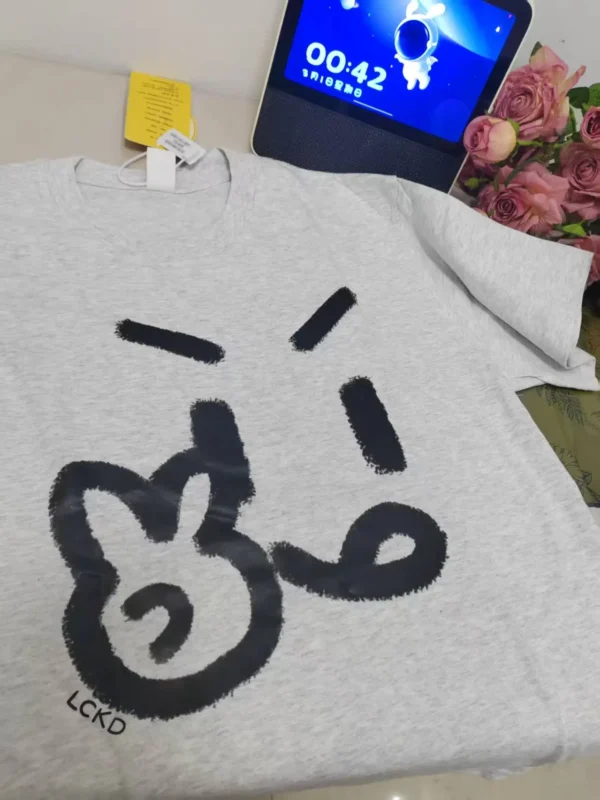 100%纯棉表情包洋气大码百搭透气网红款圆领短袖t恤男女夏季爆款