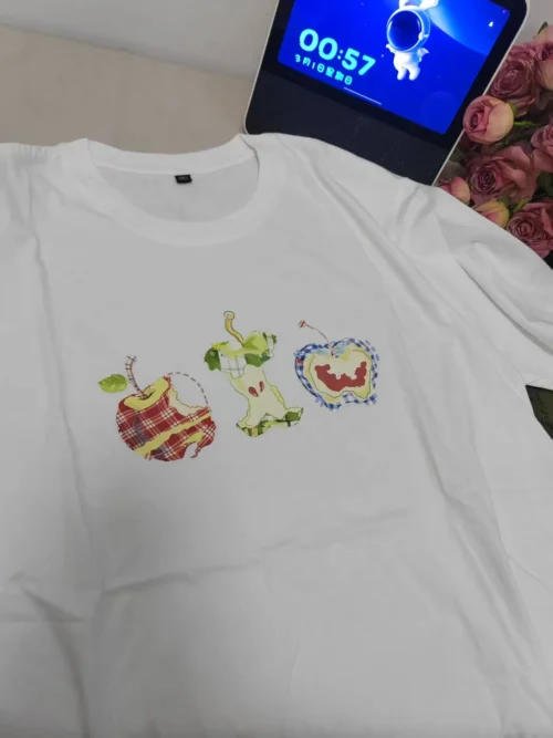 3f67ea2182f13235cd25d7f527086b60 100%纯棉小图简单百搭透气网红款圆领短袖t恤男女同款