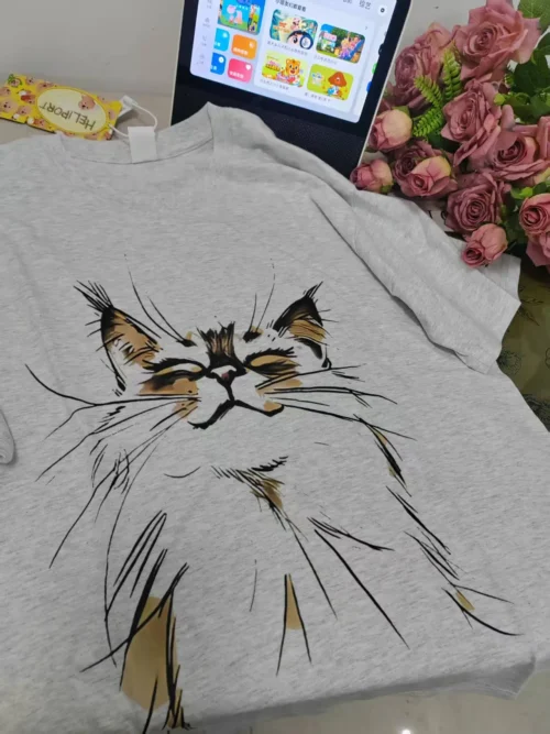 80b2f23fc5c6ad214c4f5ee39a6d69ff 100%纯棉灵气小猫可爱2026显瘦百搭透气网红款圆领短袖t恤男女夏季爆款